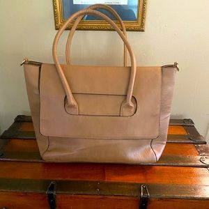 Tote